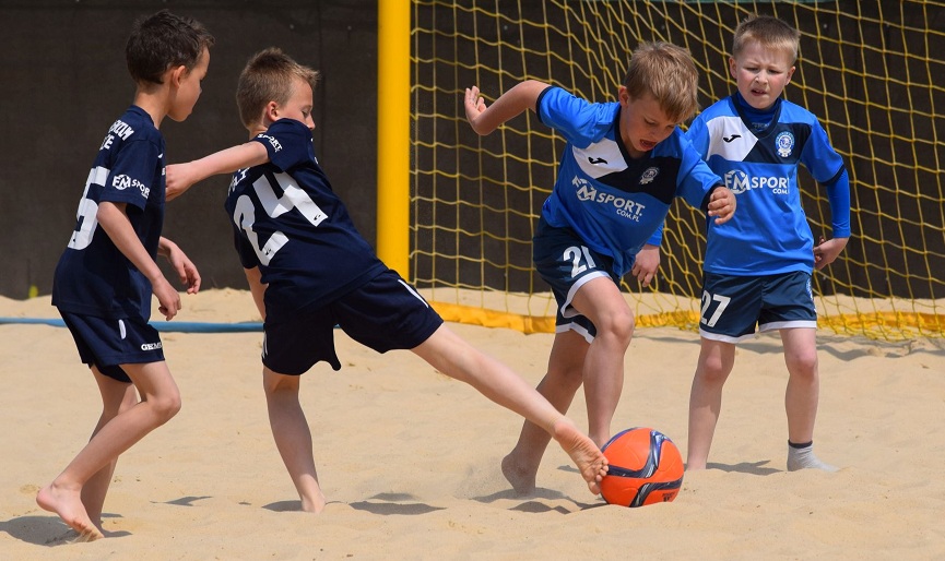 BEACH SOCCER W WYKONANIU ROCZNIKÓW 2008-2009